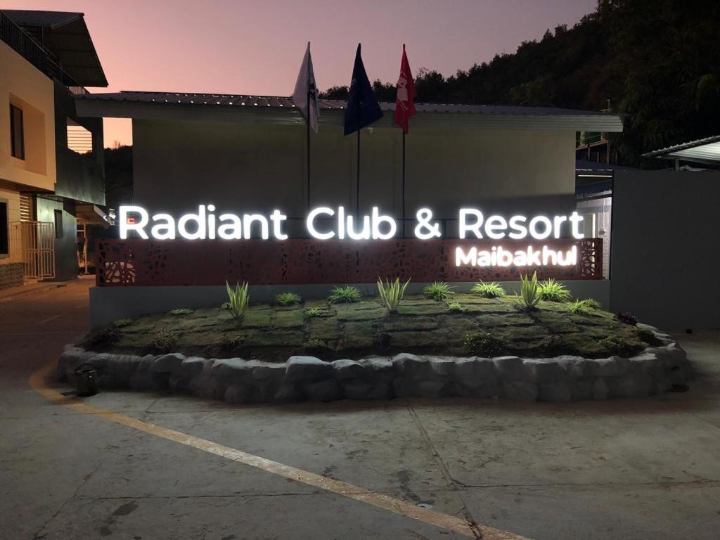 Radiant Club & Resort 因帕尔 外观 照片
